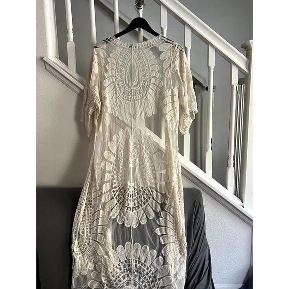 Rebellion Again Lace Kimono Size Medium‎ - Picture 2 of 5
